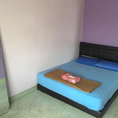 קואנטאן Apple Boutique Homestay מראה חיצוני תמונה