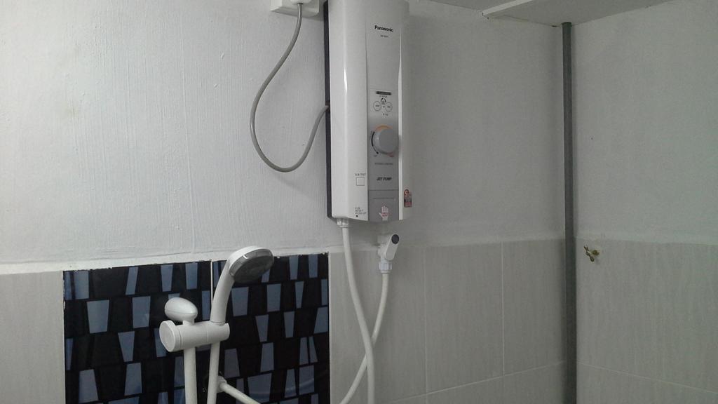 קואנטאן Apple Boutique Homestay חדר תמונה